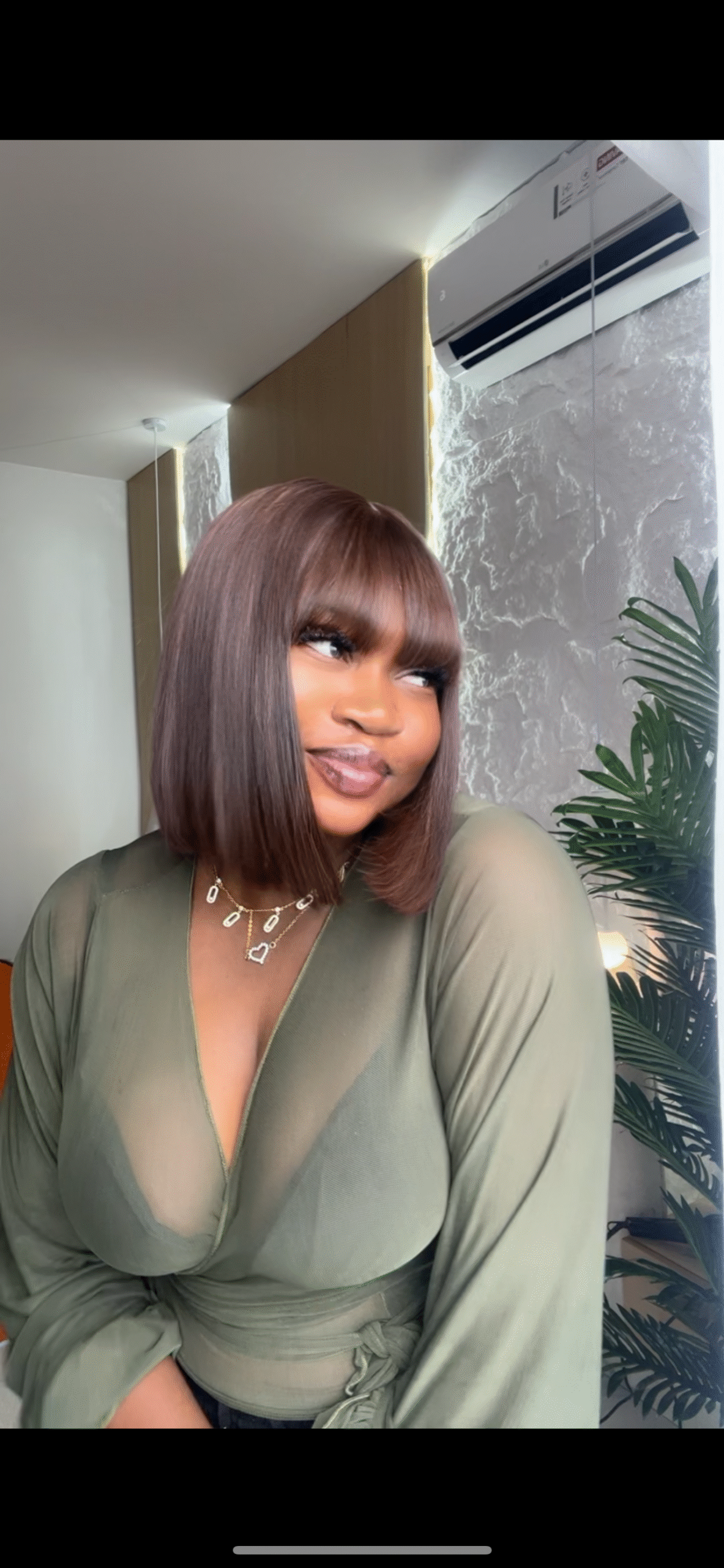 Brown Fringe Bone straight