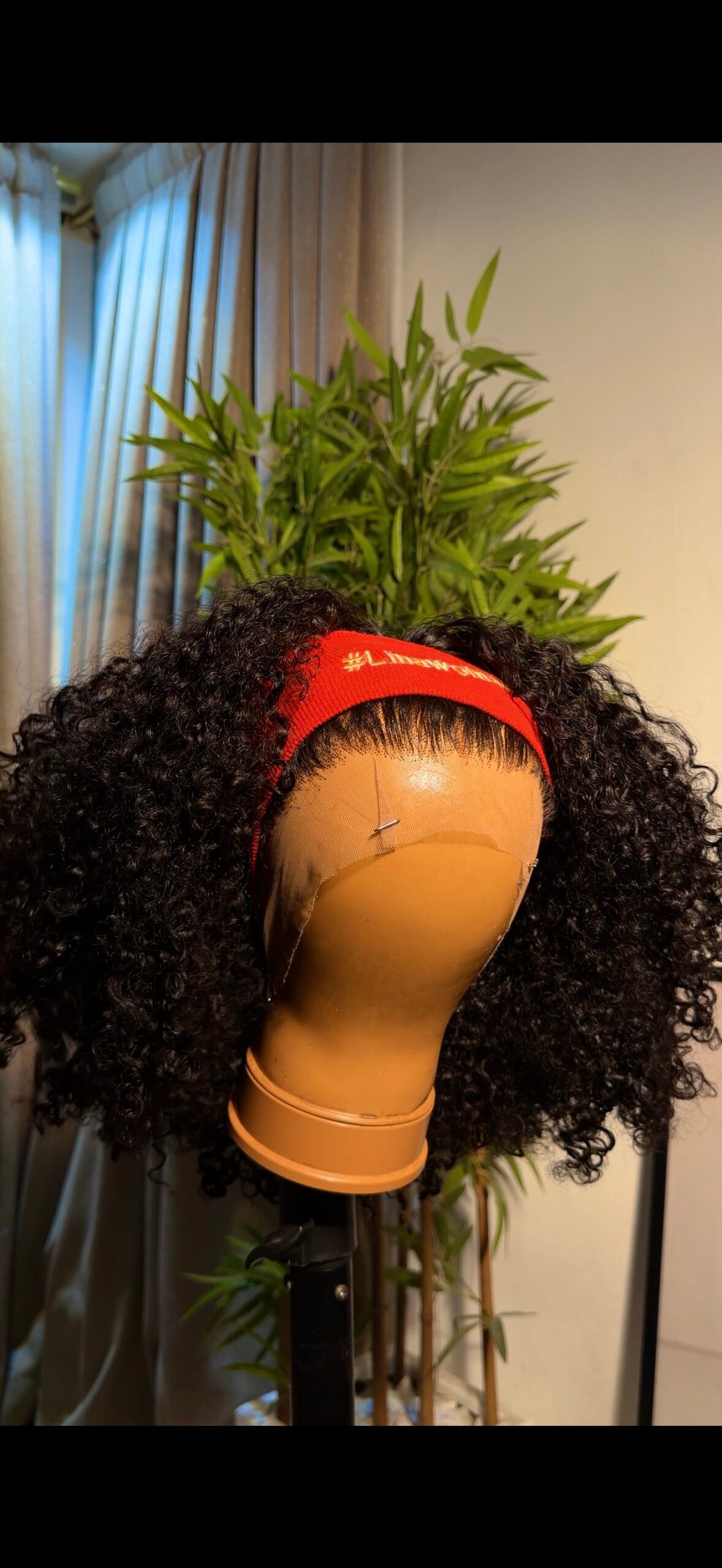 Monaco curly